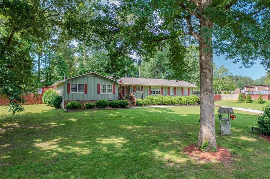 18 Hillside DR, Rockmart, GA 30153
