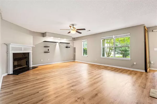 Fairburn, GA 30213,6684 CRANE AVE