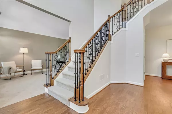 Alpharetta, GA 30005,1215 Wynridge XING