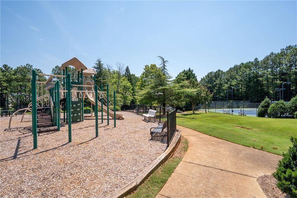 Acworth, GA 30101,4003 MAPLE RIDGE LN NW