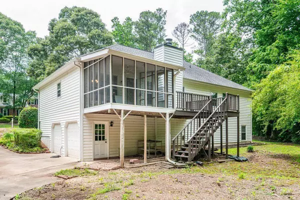 Powder Springs, GA 30127,567 Leah DR