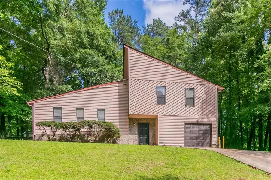 3851 Natalie WAY, Ellenwood, GA 30294