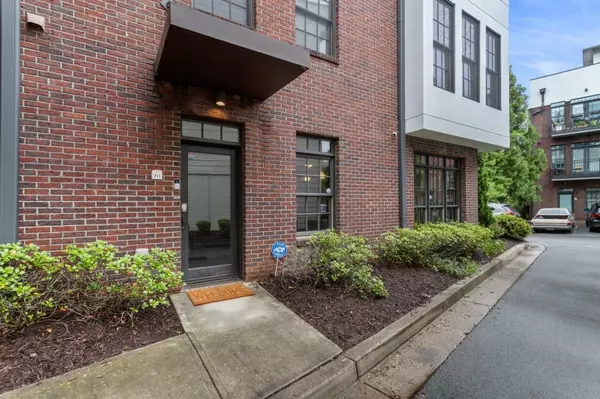 Atlanta, GA 30307,1300 Dekalb AVE NE #711