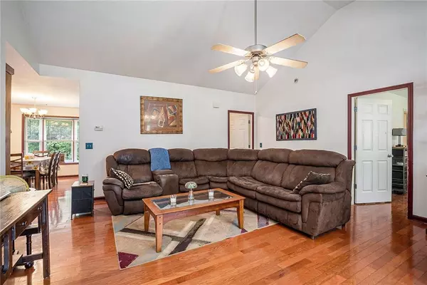 Calhoun, GA 30701,259 Hanover CIR SE