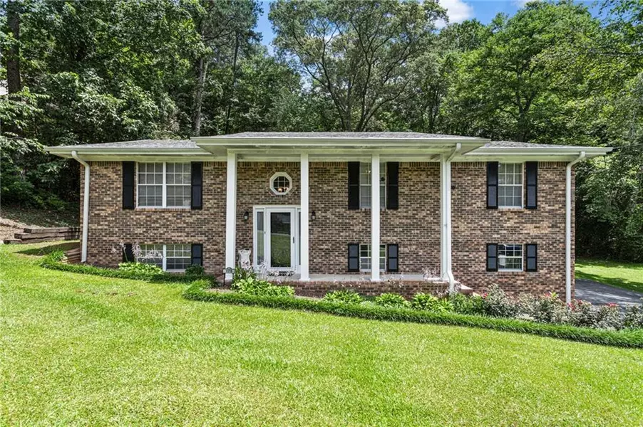 175 Hickory CIR, Ringgold, GA 30736