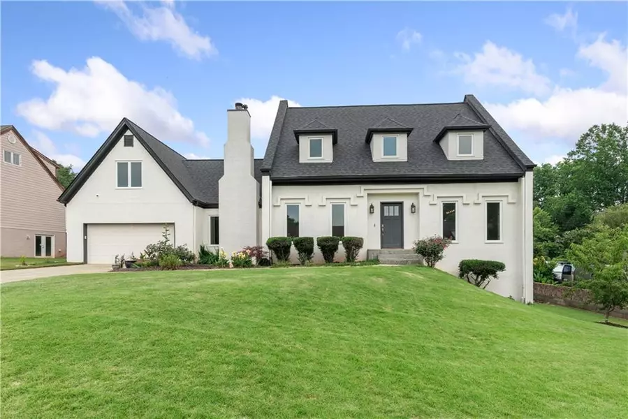 1645 Oakfield LN, Roswell, GA 30075