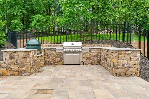 Canton, GA 30115,325 Edwards Brook LN