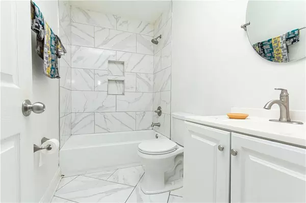 Decatur, GA 30034,2576 Flat Shoals DR