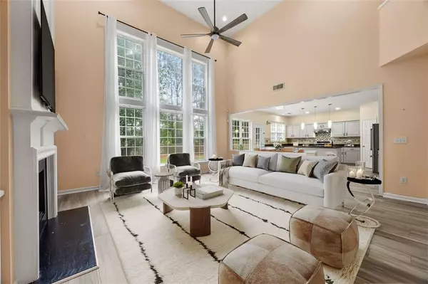 Suwanee, GA 30024,5156 AMBERDEN HALL DR