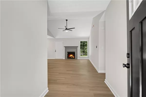 Snellville, GA 30039,8592 Hidden Creek CIR