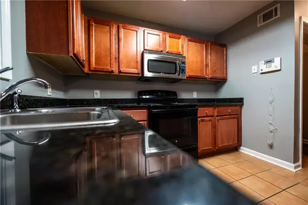 Norcross, GA 30071,122 Summer PL