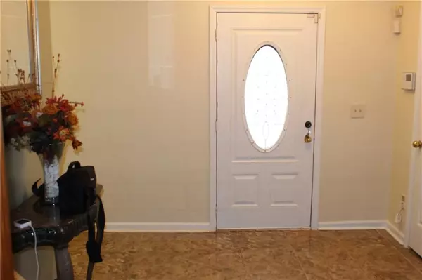 Lithonia, GA 30038,5574 McCrossin CIR