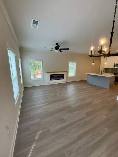 Austell, GA 30106,31 Benscot DR