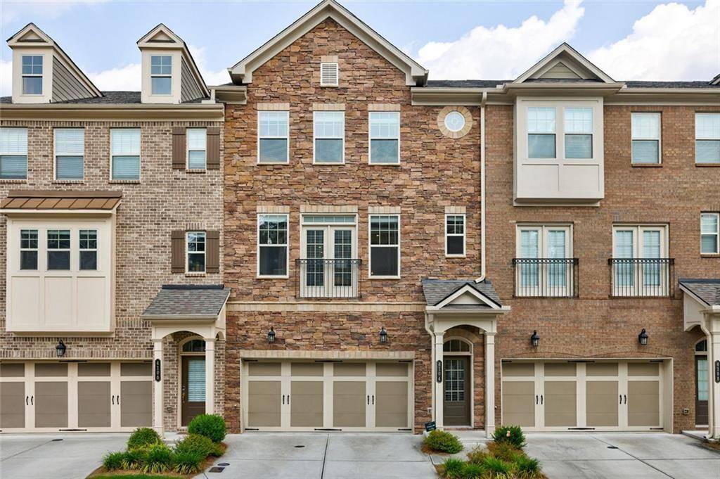 4104 Townsend LN, Dunwoody, GA 30346