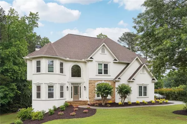 5535 Buck Hollow DR, Alpharetta, GA 30005