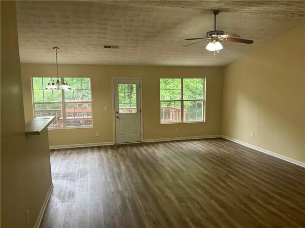 Ellenwood, GA 30294,2850 Cedar Trace DR