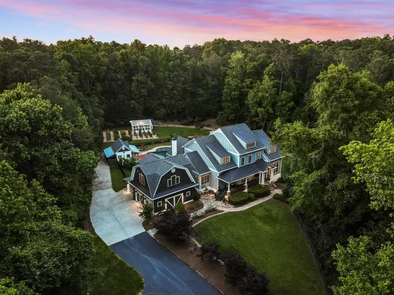 390 Hembree RD, Roswell, GA 30075