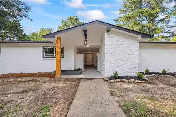 Conyers, GA 30094,1377 Hill DR SW