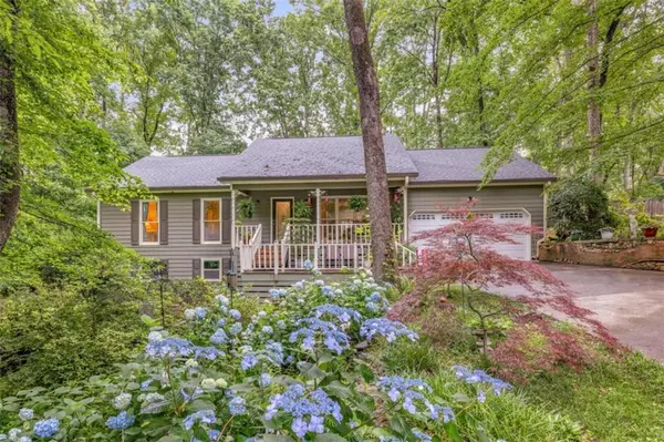 Auburn, GA 30011,1526 Oakleaf DR
