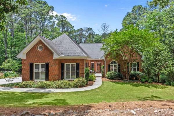 25 Highlands WAY, Oxford, GA 30054