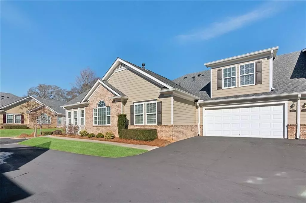 Cumming, GA 30041,2565 Grapevine CIR #103