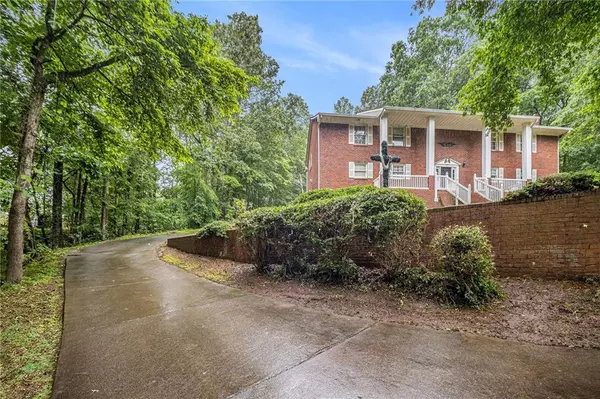Douglasville, GA 30135,5247 Yeager RD