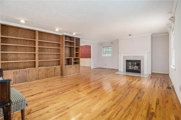 Douglasville, GA 30135,5247 Yeager RD