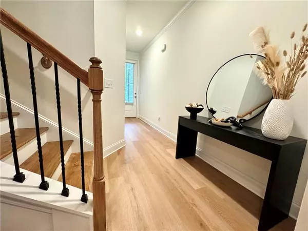 Flowery Branch, GA 30542,5348 Briggs ST