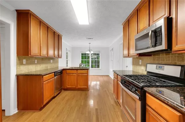 Suwanee, GA 30024,4009 Riverstone DR