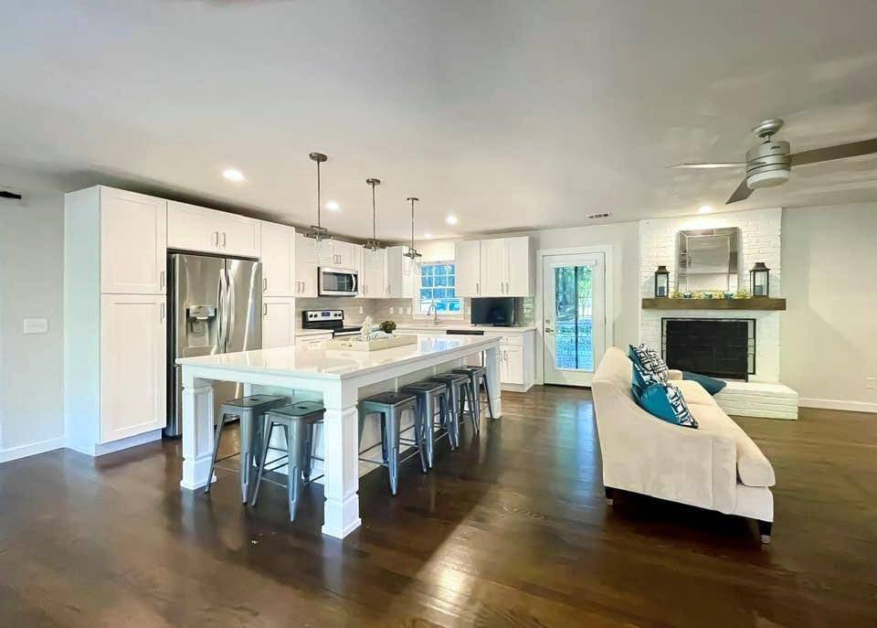 Alpharetta, GA 30009,204 Cold Creek DR