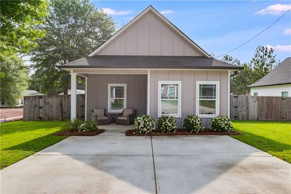 110 Chalfont CIR,  Carrollton,  GA 30117