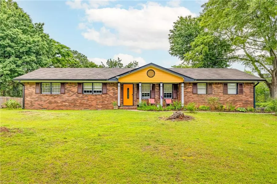 2696 Eldorado PL, Snellville, GA 30078
