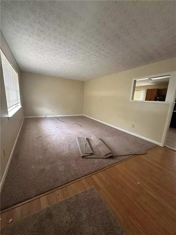 Riverdale, GA 30274,213 PEARTREE LN