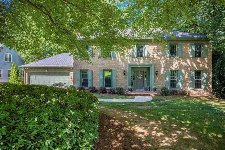 2982 Huntshire PL, Atlanta, GA 30340