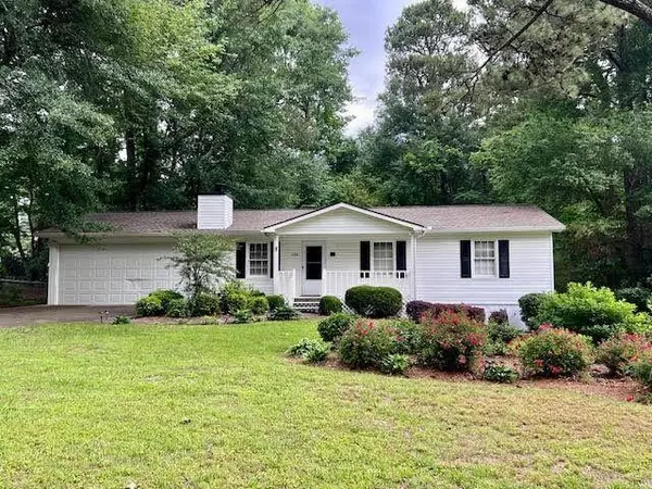 Alpharetta, GA 30004,135 Sequoyah DR