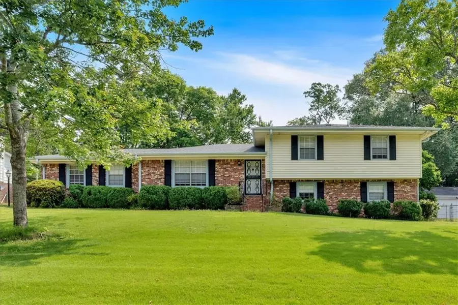 115 Creek CIR, Stockbridge, GA 30281