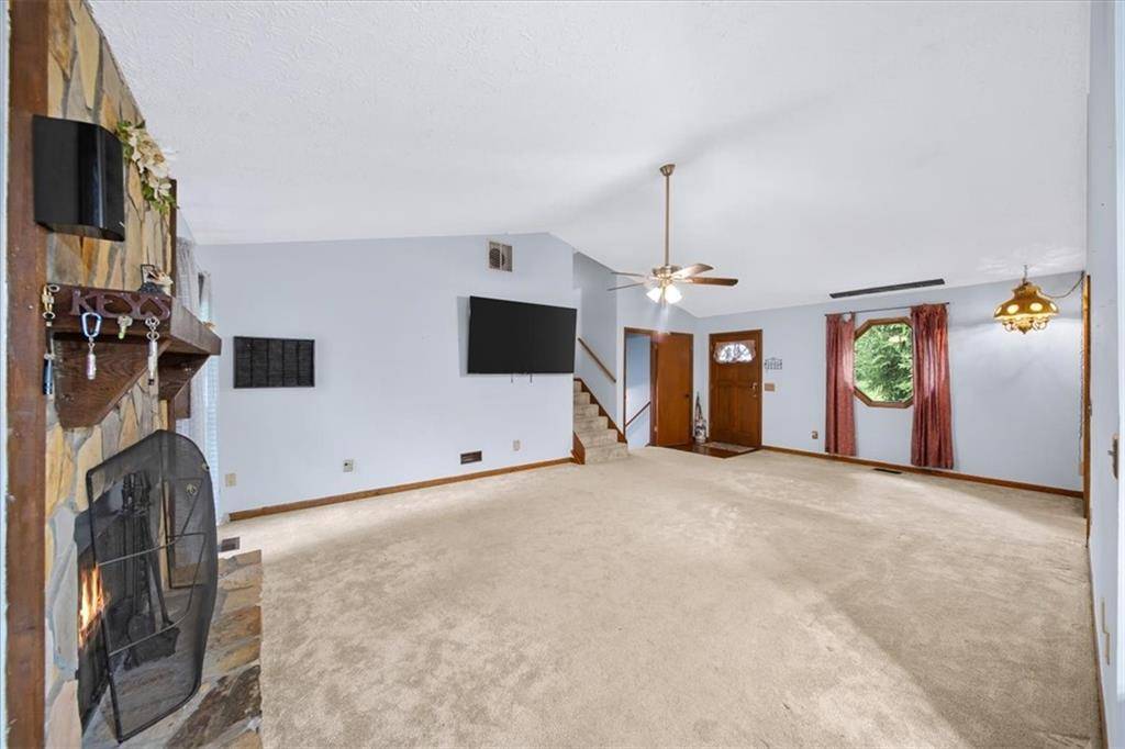 Canton, GA 30115,1880 Doefield ST