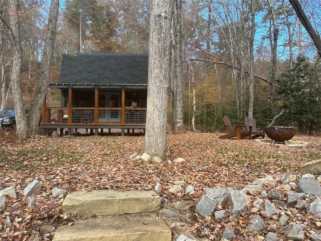 Mineral Bluff, GA 30559,879 Old Mill Pond RD