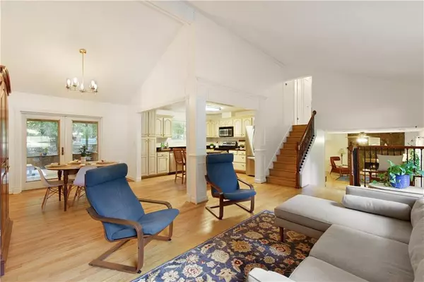 Roswell, GA 30075,9685 Cone CT