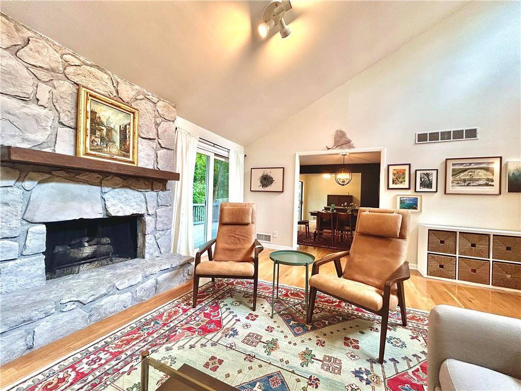 Roswell, GA 30076,2960 CEDAR KNOLL DR