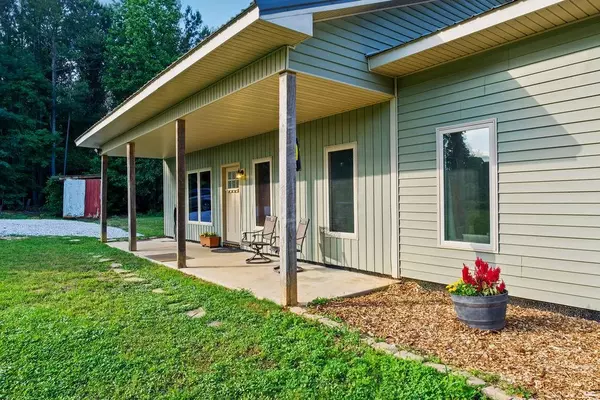 Gillsville, GA 30543,5395 Buffington