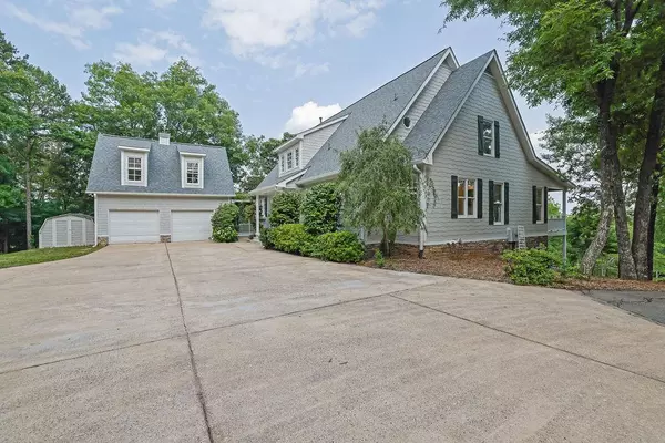 2216 Trammel RD, Cumming, GA 30041