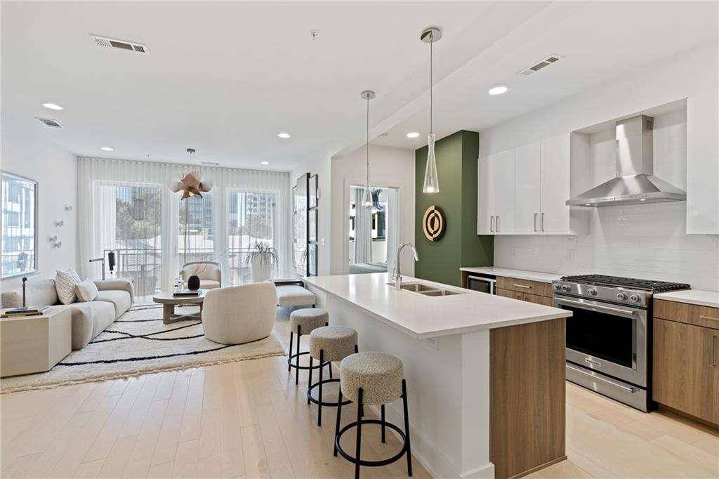 775 Juniper ST #111, Atlanta, GA 30308