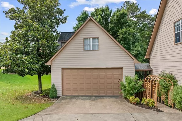 Suwanee, GA 30024,435 Ruby Forest Pkwy