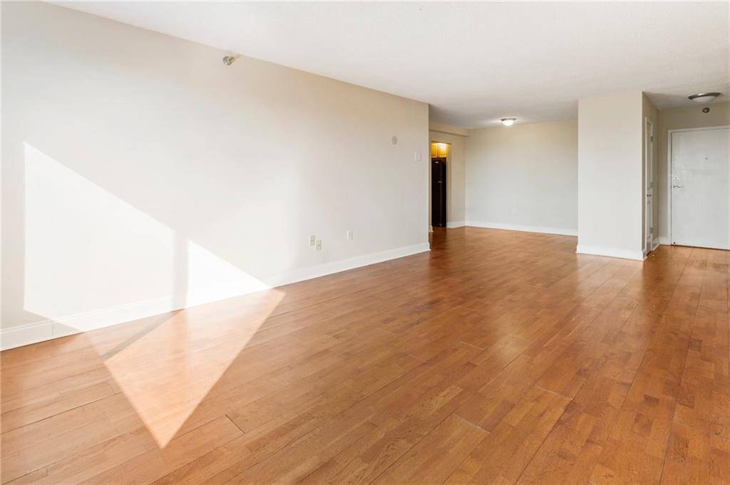 Atlanta, GA 30305,2479 Peachtree RD NE #605