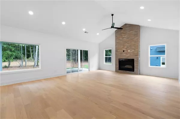 Canton, GA 30114,609 Byrd Mountain LN
