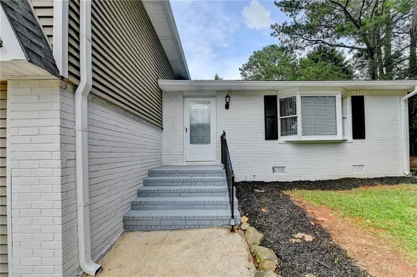 Lilburn, GA 30047,1094 Amber RDG SW