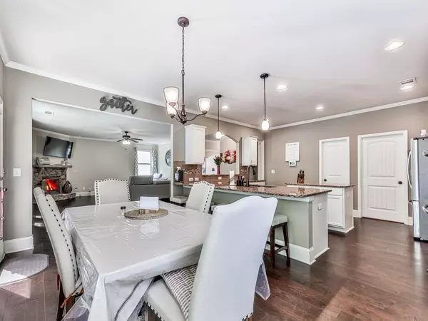 Acworth, GA 30102,423 Livingston PT
