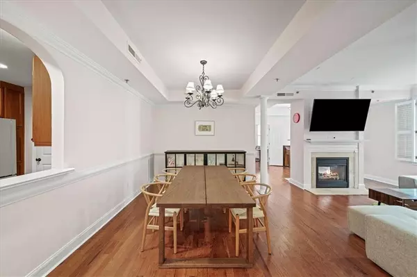 Atlanta, GA 30309,1735 Peachtree ST NE #117