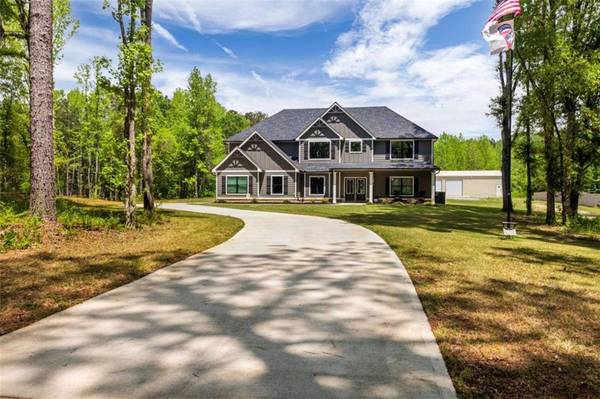 415 Paynes Lake RD, Carrollton, GA 30116